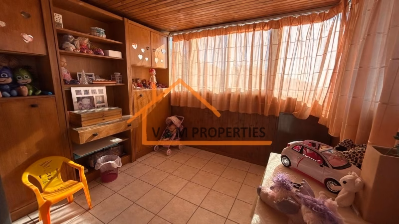 Property view 18
