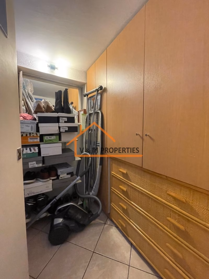 Property view 14