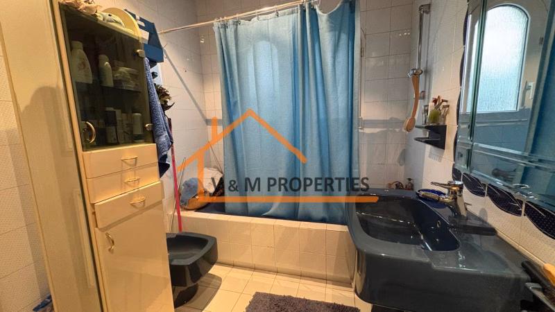 Property view 11