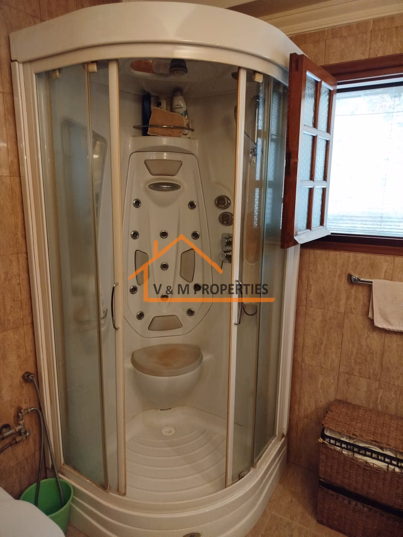 Property view 21