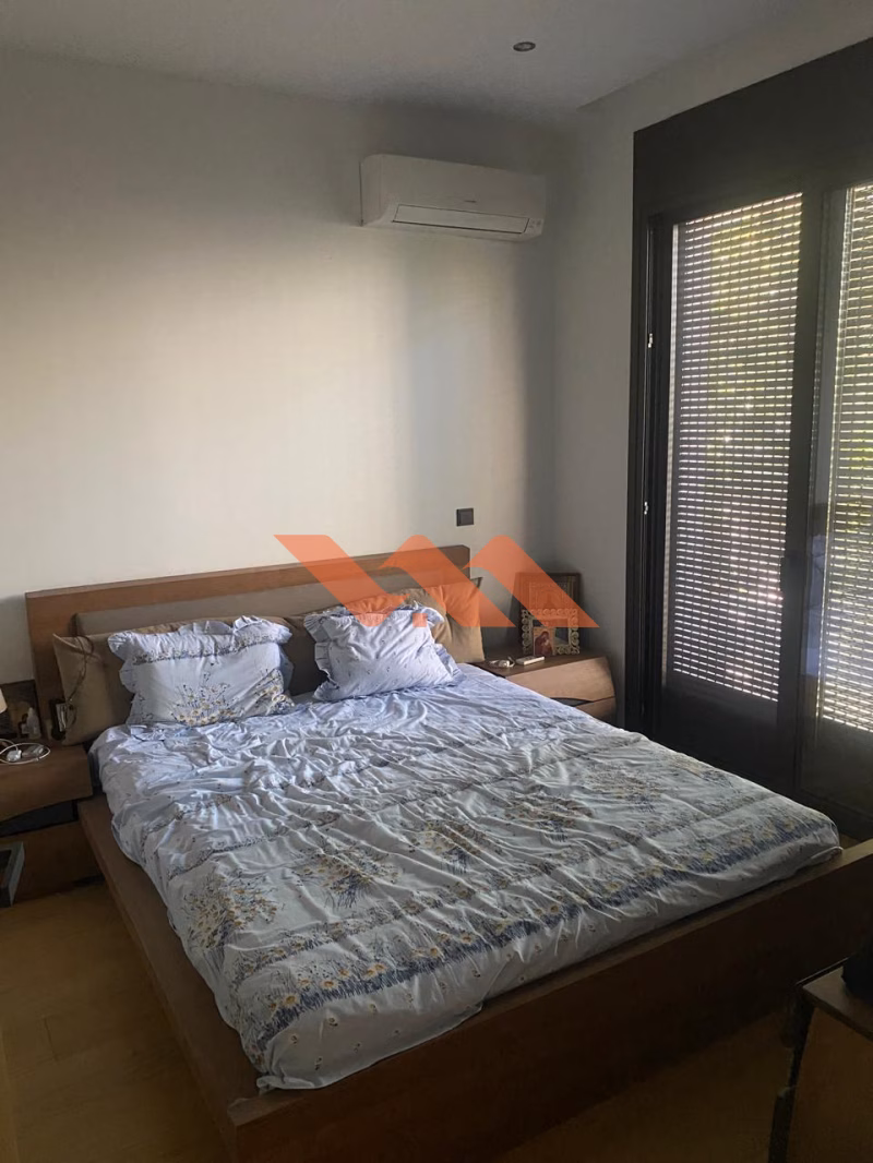 Property view 16