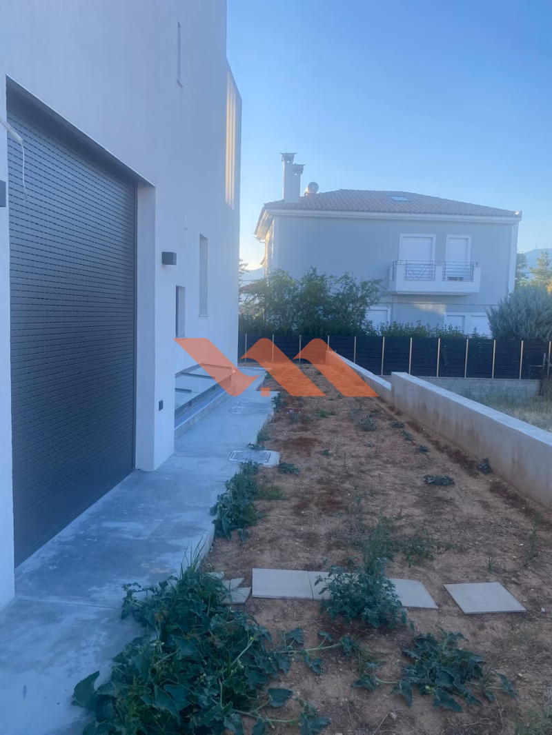 Property view 5