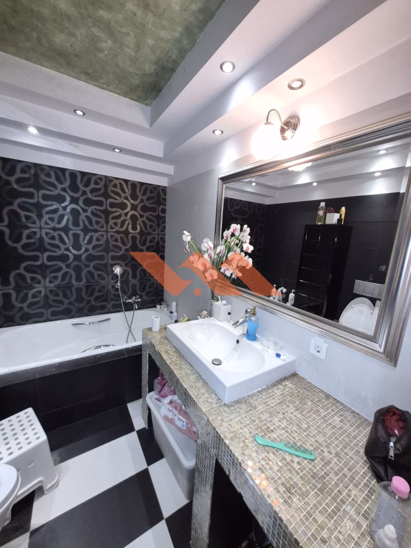 Property view 16