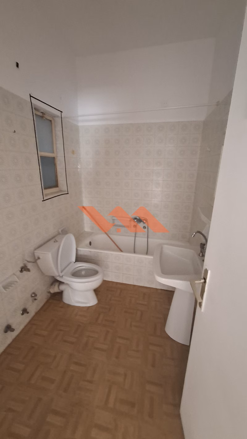 Property view 16