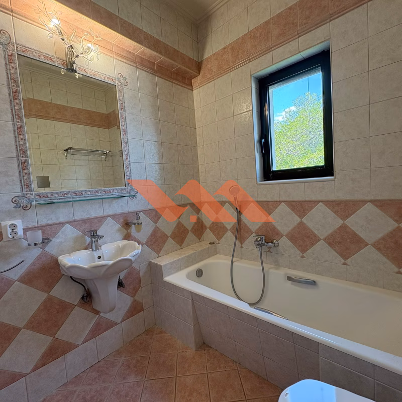 Property view 12