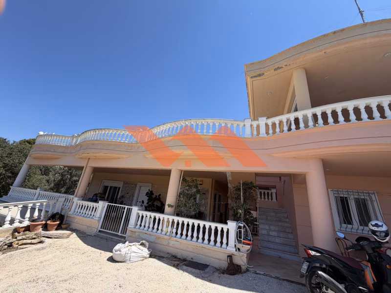 Property view 17