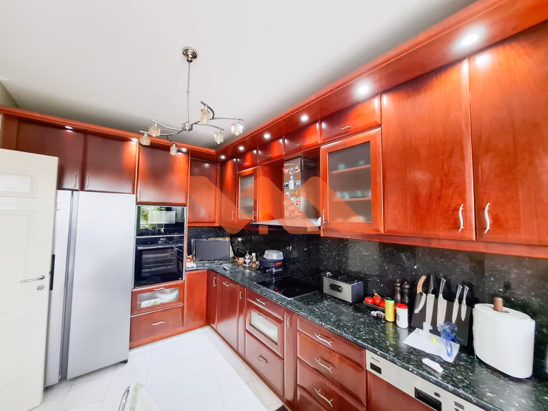 Property view 10