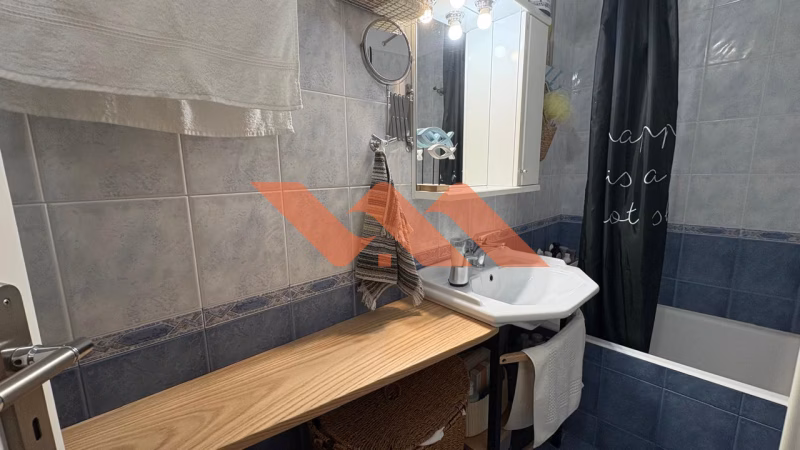 Property view 17