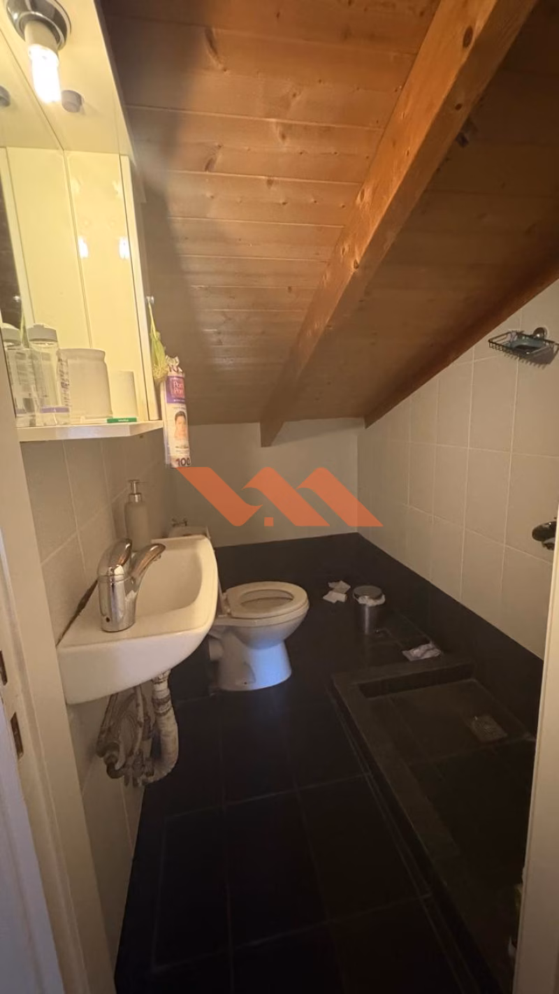 Property view 16