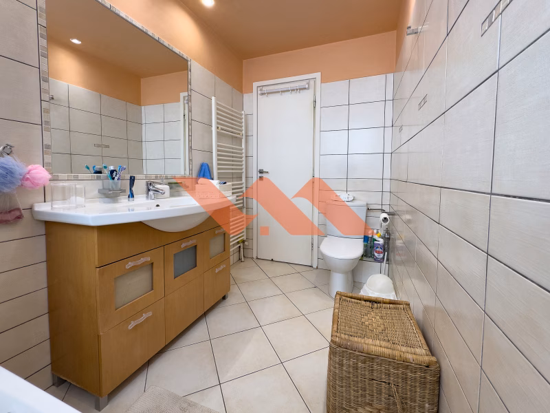 Property view 15