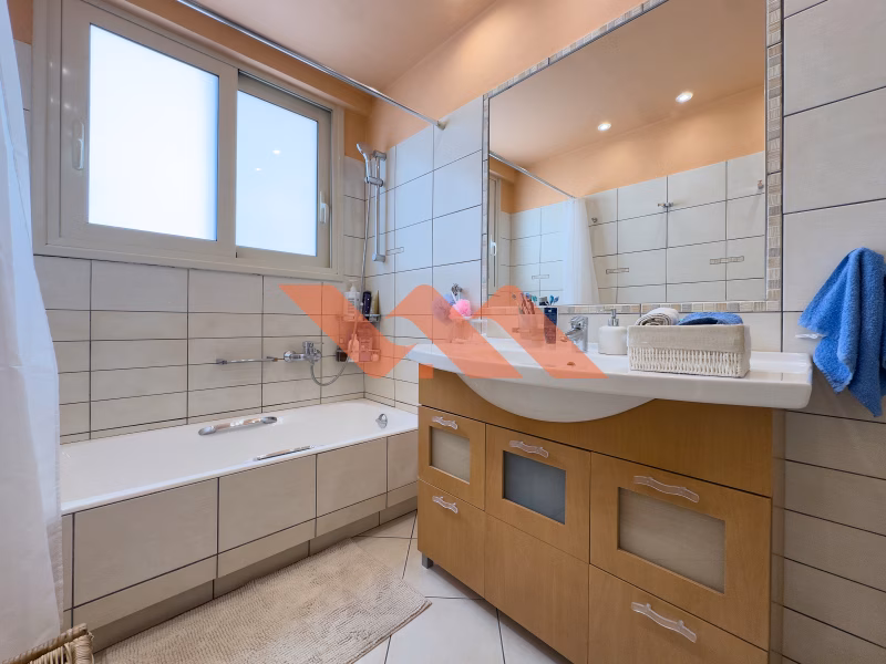 Property view 16