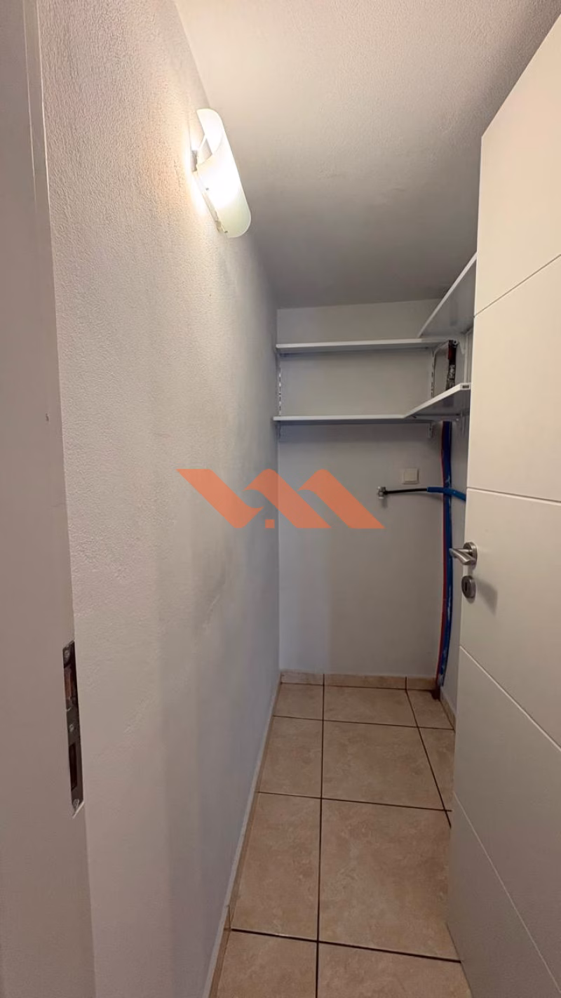 Property view 15