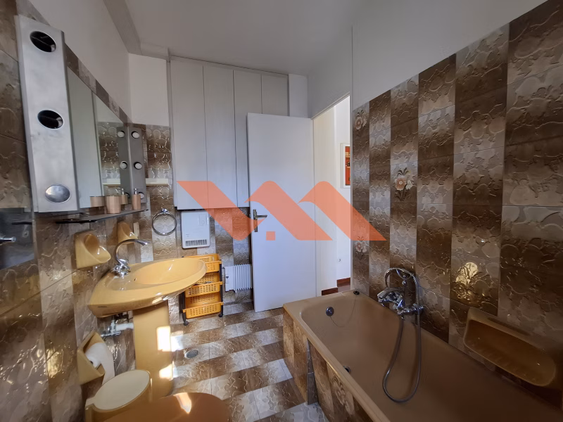 Property view 24