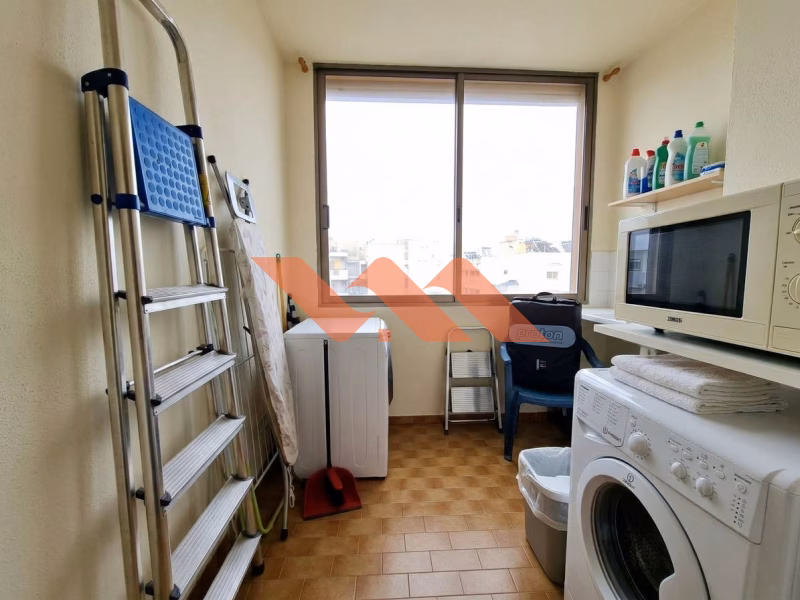 Property view 21